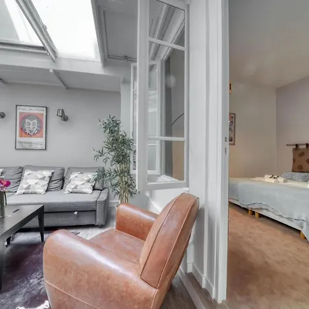 Loft In The Heart Of Saint-germain Parigi
