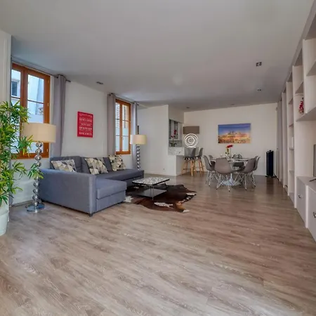 Loft In The Heart Of Saint-germain * Parigi