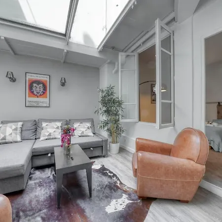 Loft In The Heart Of Saint-germain Parigi